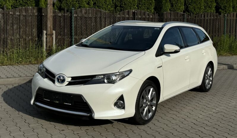 TOYOTA Auris  | FWD (przód) | Automatyczna | 99 KM | Biały full