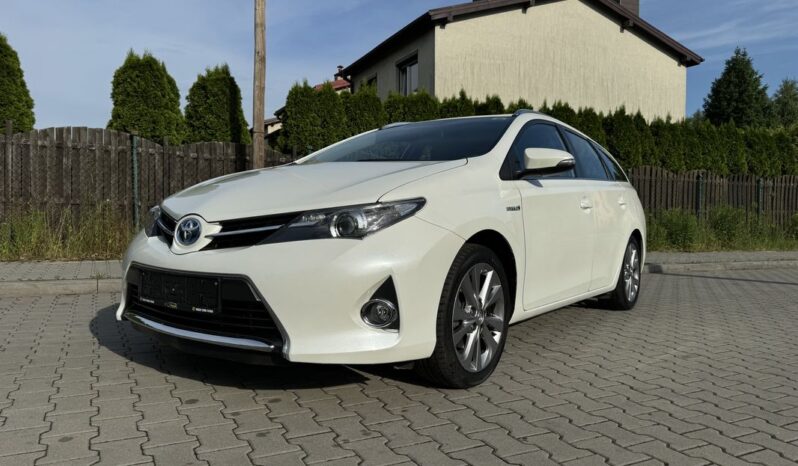 TOYOTA Auris  | FWD (przód) | Automatyczna | 99 KM | Biały full