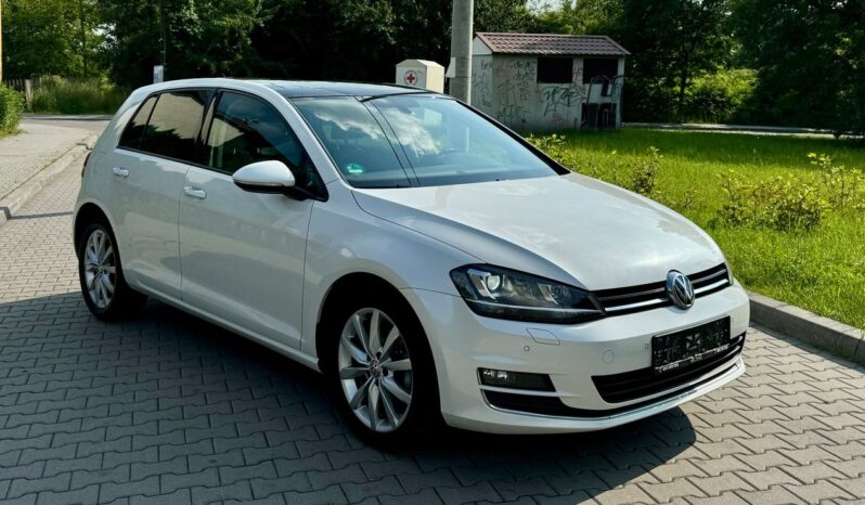 VOLKSWAGEN Golf  | FWD (przód) | Manualna | 150 KM | Biały full