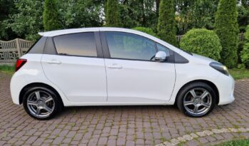 TOYOTA Yaris  | FWD (przód) | Manualna | 99 KM | Biały full