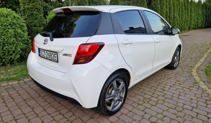 TOYOTA Yaris  | FWD (przód) | Manualna | 99 KM | Biały full