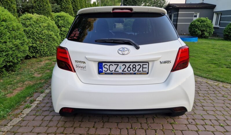 TOYOTA Yaris  | FWD (przód) | Manualna | 99 KM | Biały full