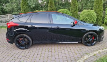 FORD Focus  | FWD (przód) | Manualna | 182 KM | Czarny full