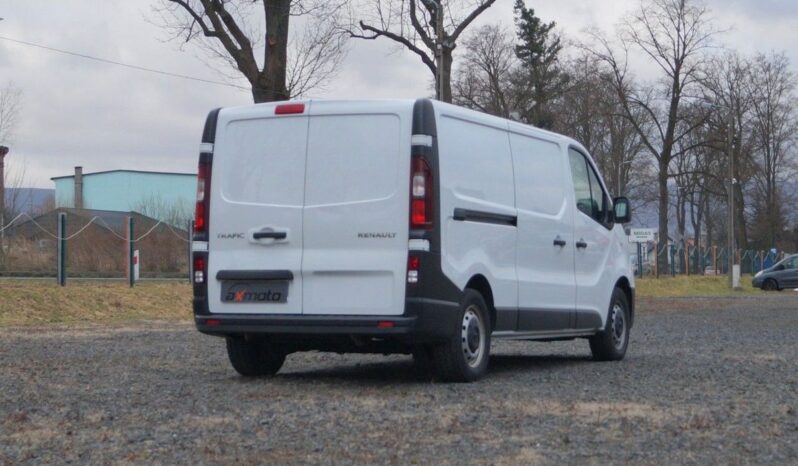 RENAULT Trafic  |  | Manualna | 120 KM | Biały full