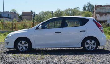 HYUNDAI I30  | FWD (przód) | Manualna | 109 KM | Biały full