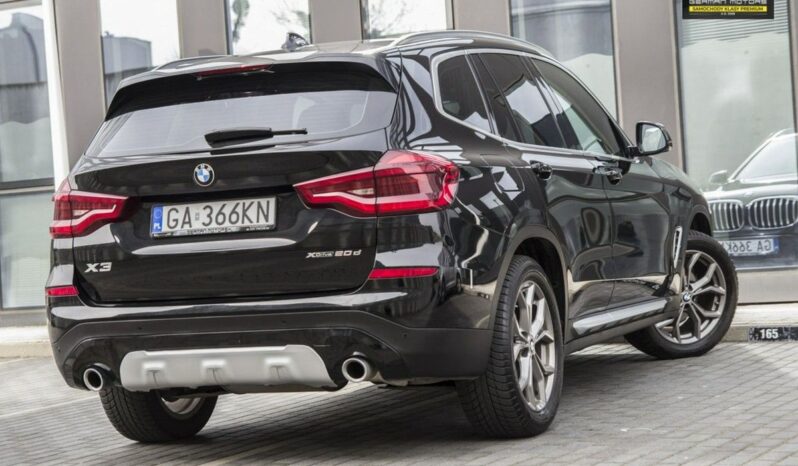 BMW X3  | 4×4 (stały) | Automatyczna | 190 KM | Czarny full