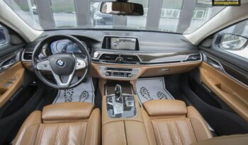 BMW Seria 7 | 4×4 (stały) | Automatyczna | 320 KM | Inny kolor full