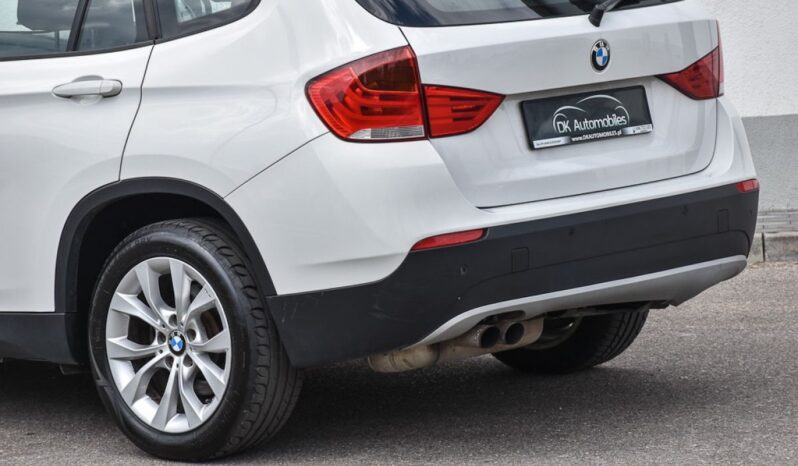 BMW X1  | 4×4 (doł. automatycznie) | Manualna | 184 KM | Biały full