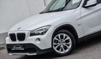 BMW X1  | 4×4 (doł. automatycznie) | Manualna | 184 KM | Biały full