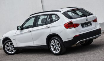 BMW X1  | 4×4 (doł. automatycznie) | Manualna | 184 KM | Biały full