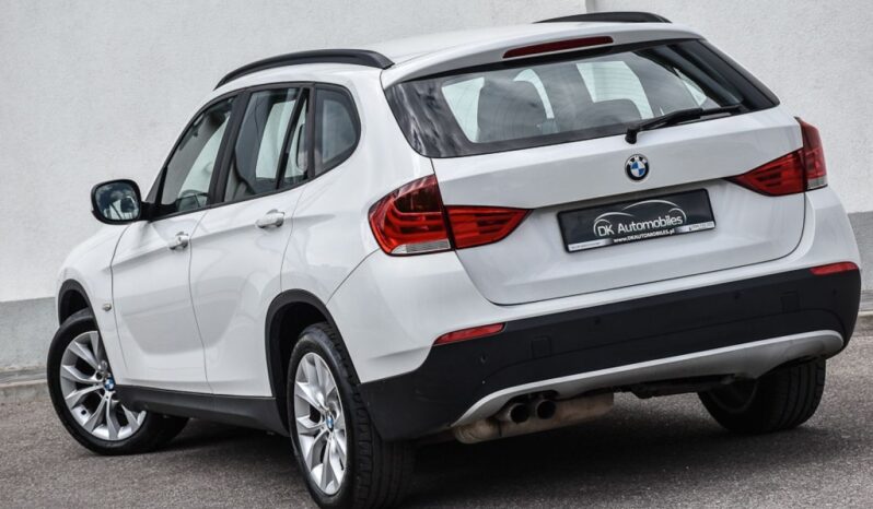 BMW X1  | 4×4 (doł. automatycznie) | Manualna | 184 KM | Biały full