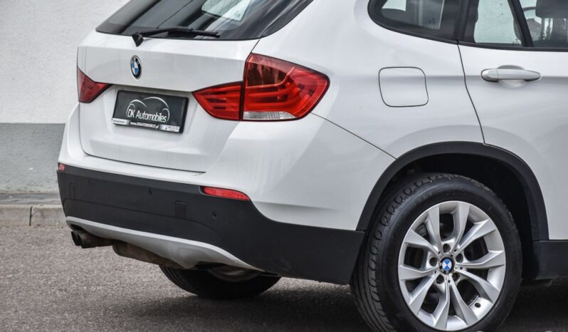 BMW X1  | 4×4 (doł. automatycznie) | Manualna | 184 KM | Biały full