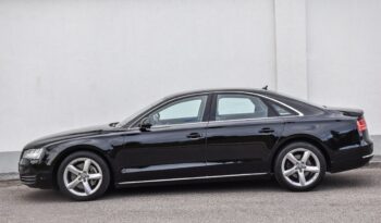 AUDI A8  | 4×4 (stały) | Automatyczna | 250 KM | Czarny full