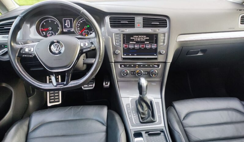 VOLKSWAGEN Golf  | 4×4 (stały) | Automatyczna | 184 KM | Czarny full