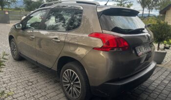 PEUGEOT 2008  | FWD (przód) | Manualna | 110 KM | Brązowy full