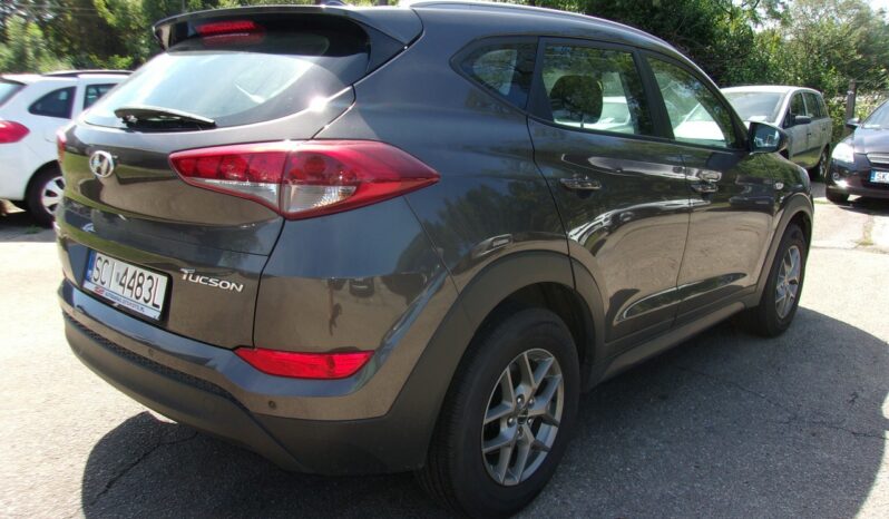 HYUNDAI Tucson  | FWD (przód) | Manualna | 132 KM | Brązowy full