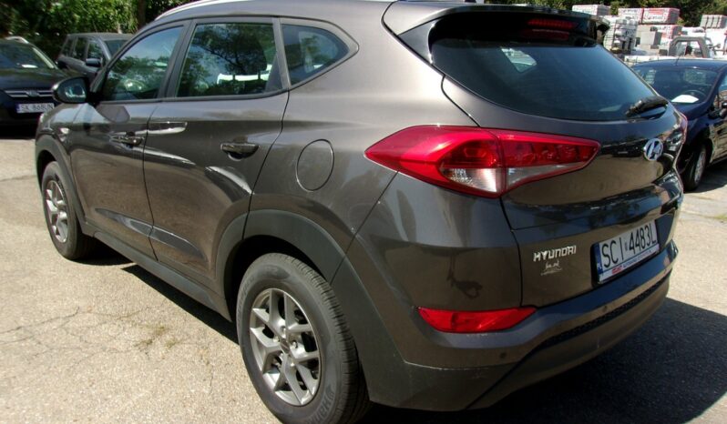 HYUNDAI Tucson  | FWD (przód) | Manualna | 132 KM | Brązowy full