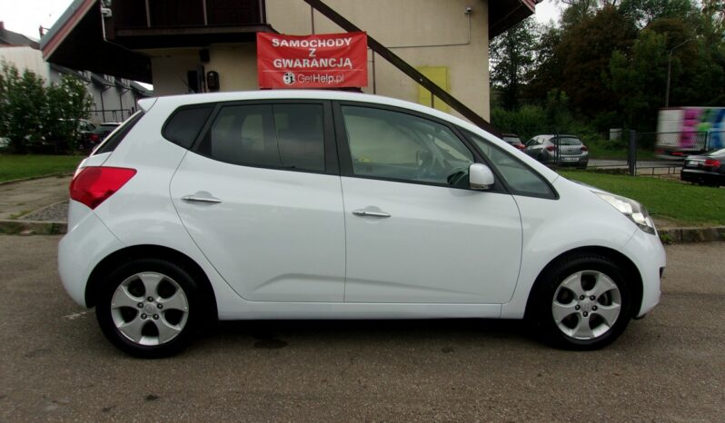 KIA Venga  | FWD (przód) | Manualna | 90 KM | bialy full