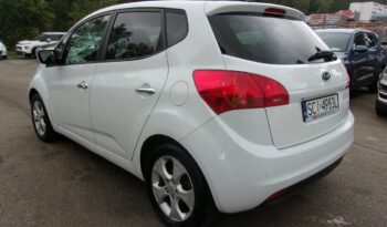 KIA Venga  | FWD (przód) | Manualna | 90 KM | bialy full