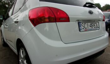 KIA Venga  | FWD (przód) | Manualna | 90 KM | bialy full