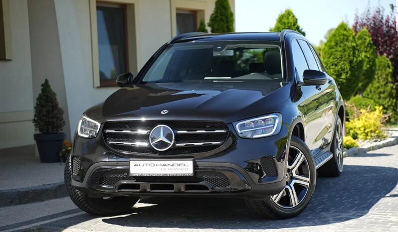 MERCEDES-BENZ GLC  | 4×4 (stały) | Automatyczna | 211 KM | Czarny full