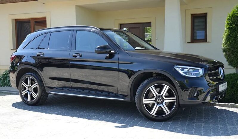 MERCEDES-BENZ GLC  | 4×4 (stały) | Automatyczna | 211 KM | Czarny full