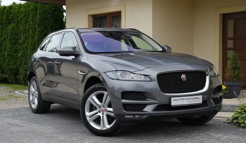 Jaguar F-Pace | 4×4 (stały) | Automatyczna | 180 KM | Szary full