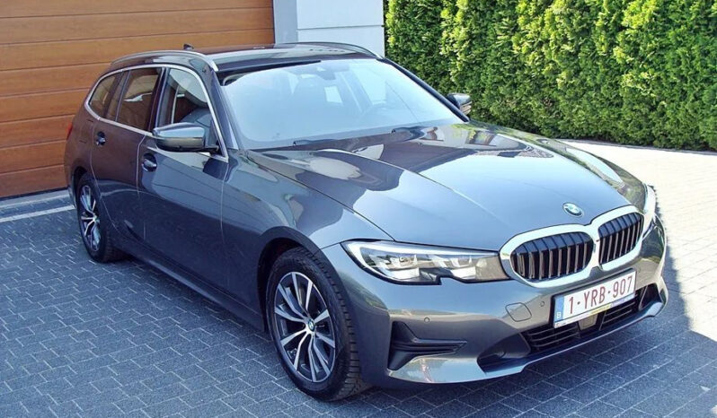 BMW   Seria 3    150 KM    Automatyczna    RWD (tył)    Szary full