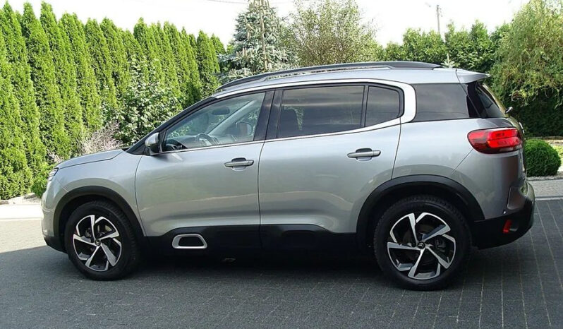 CITROEN   C5 Aircross     130 KM    Automatyczna    FWD (przód)    Szary full