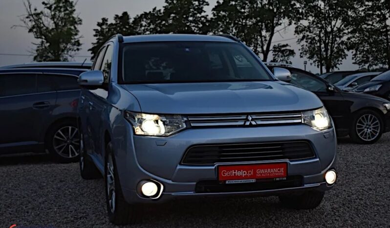 MITSUBISHI Outlander  | 4×4 (doł. automatycznie) | Automatyczna | 121 KM | Inny kolor full