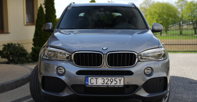 Bmw X5  | 4X4 (Stały) | Automatyczna | 231 Km | Szary