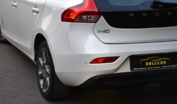 VOLVO V40  | FWD (przód) | Manualna | 120 KM | Biały full