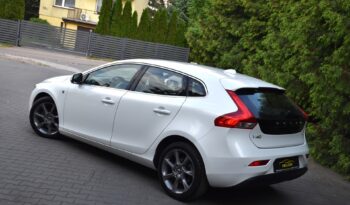 VOLVO V40  | FWD (przód) | Manualna | 120 KM | Biały full