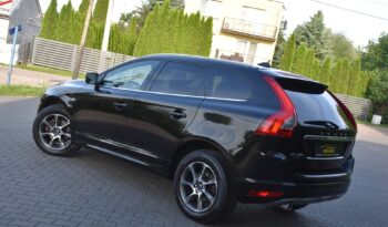 VOLVO XC60 | FWD (przód) | Automatyczna | 150 KM | Czarny full