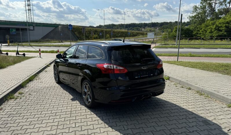 FORD Focus  | FWD (przód) | Manualna | 250 KM | Czarny full