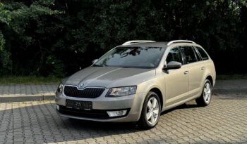 SKODA Octavia  | FWD (przód) | Automatyczna | 105 KM | Beżowy full