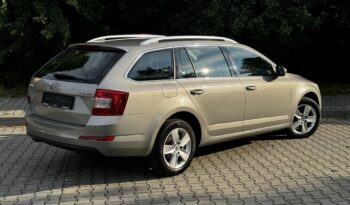 SKODA Octavia  | FWD (przód) | Automatyczna | 105 KM | Beżowy full