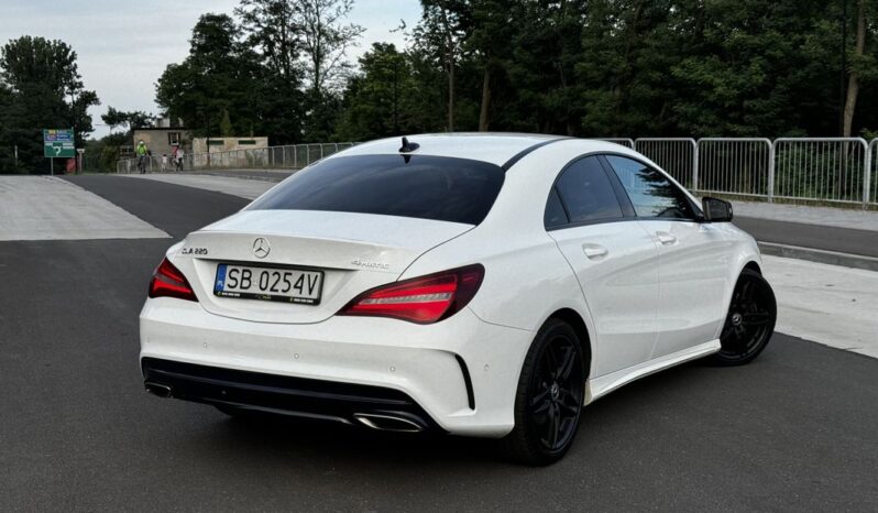 MERCEDES-BENZ CLA  | 4×4 (stały) | Automatyczna | 184 KM | Biały full