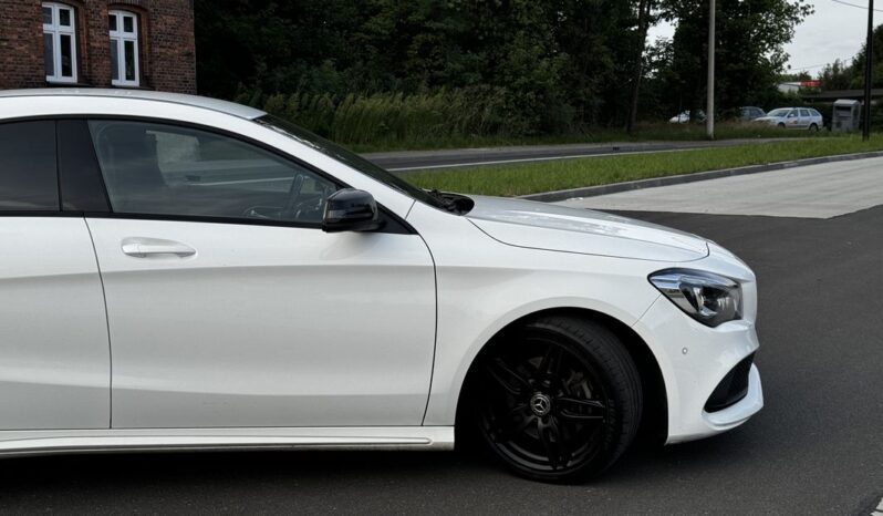 MERCEDES-BENZ CLA  | 4×4 (stały) | Automatyczna | 184 KM | Biały full