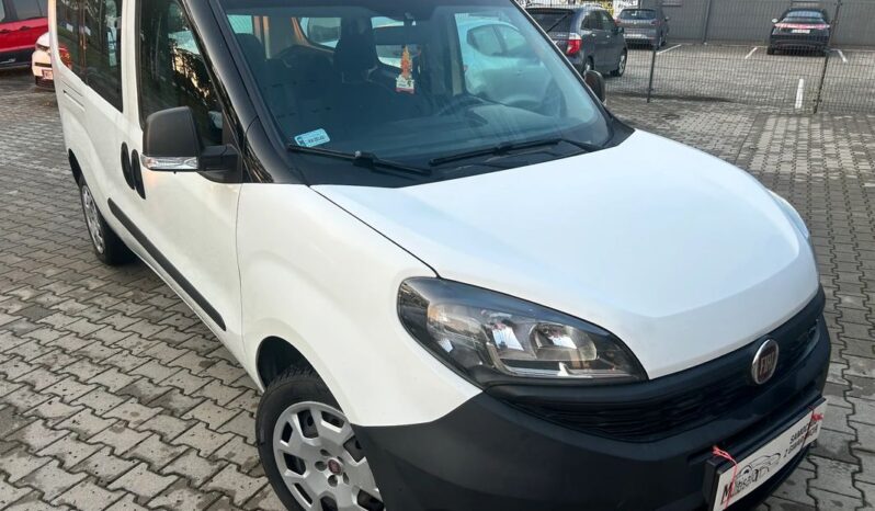 FIAT Doblo  | FWD (przód) | Manualna | 95 KM | Biały full