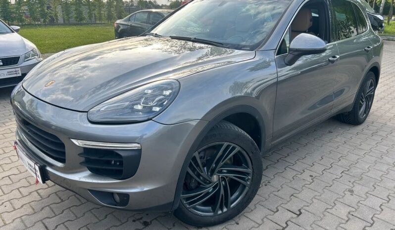 Porsche Cayenne | 4×4 (stały) | Automatyczna | 300 KM | Szary full