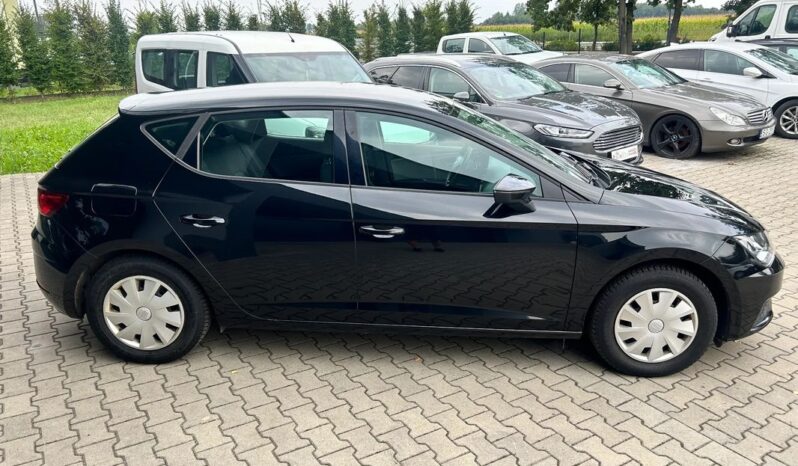 SEAT Leon  | FWD (przód) | Manualna | 86 KM | Czarny full