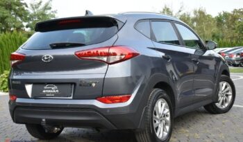 HYUNDAI   Tucson     141 KM    Automatyczna    FWD (przód)    Szary full