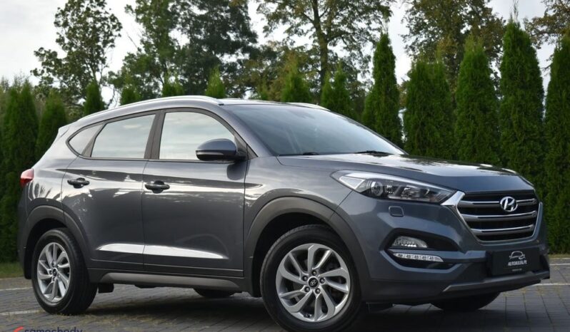 HYUNDAI   Tucson     141 KM    Automatyczna    FWD (przód)    Szary full