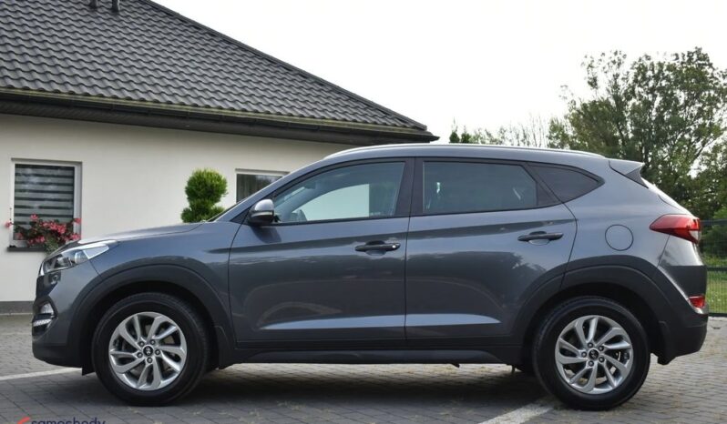 HYUNDAI   Tucson     141 KM    Automatyczna    FWD (przód)    Szary full