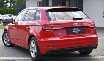 AUDI   A3     150 KM    Manualna    FWD (przód)    Czerwony full