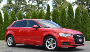 AUDI   A3     150 KM    Manualna    FWD (przód)    Czerwony full