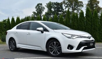 TOYOTA   Avensis     147 KM    Automatyczna    FWD (przód)    Biały full