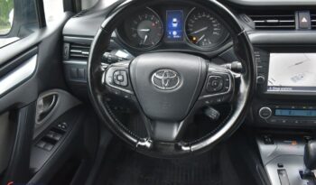 TOYOTA   Avensis     147 KM    Automatyczna    FWD (przód)    Biały full