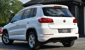 VOLKSWAGEN   Tiguan     160 KM    Manualna    4×4 (doł. automatycznie)    Biały full